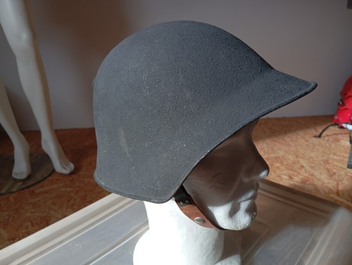 Militaria casque armee - armee, suisse
